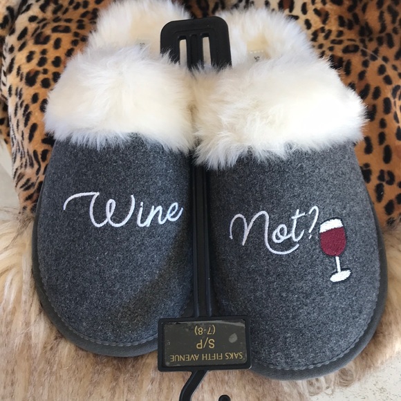 Saks Fifth Avenue Shoes - 🍷Wine Not Faux Fur Slippers 🍷